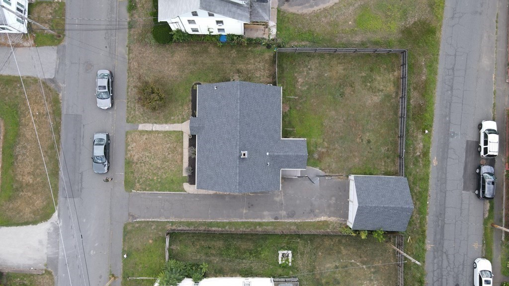 10 Spring Street South Hadley, MA 01075 - Photo 4 of 36 Gallery Image 4
