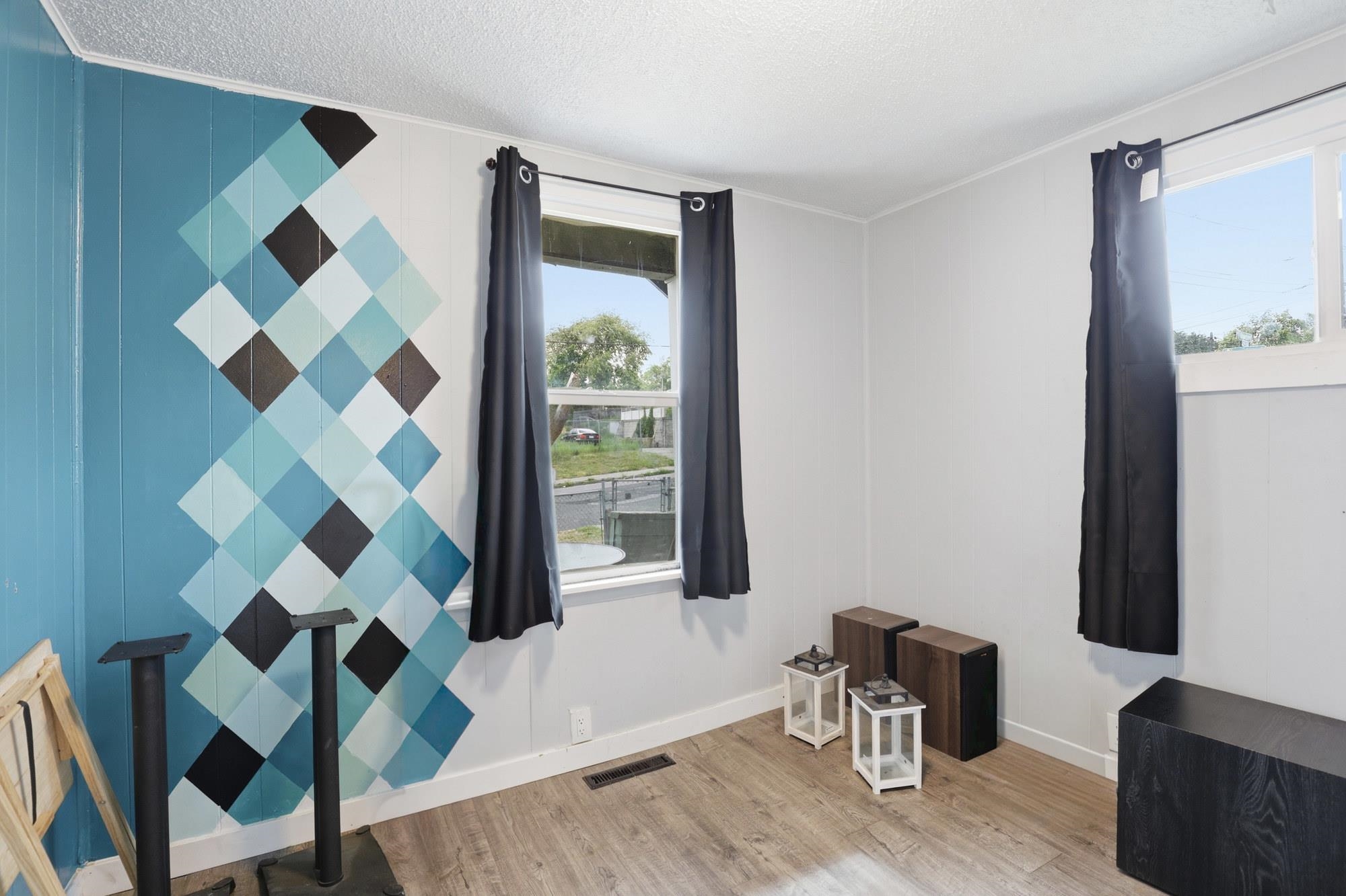 2830 North Standard Street Spokane, WA 99207 - Photo 18 of 29