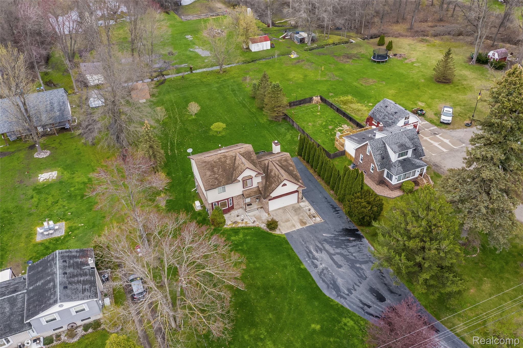 28970 Grix Road New Boston, MI 48164 - Photo 32 of 47 Drone-5.jpg