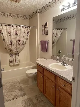 $2,100 | 9523 Southeast 168th Maplesong Lane, The Villages, FL 32162