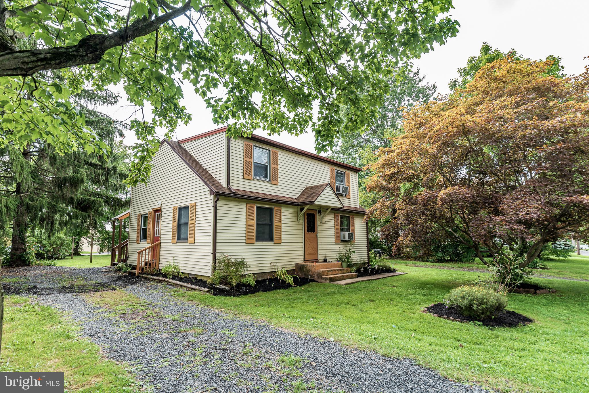 22 Morris Road Quakertown, PA 18951 - Photo 3 of 28 Gallery Image 3