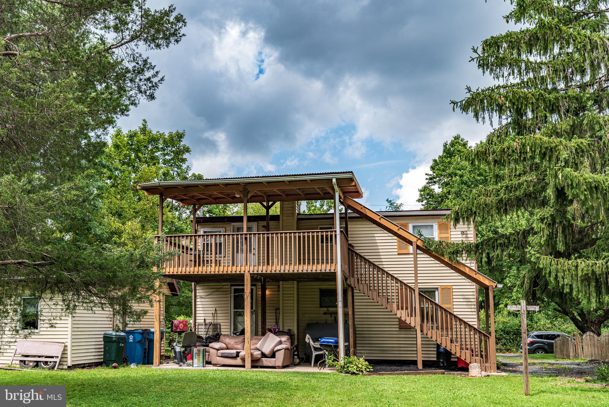 22 Morris Road Quakertown, PA 18951 - Photo 6 of 28 Upper unit has a large deck. Lower unit a patio