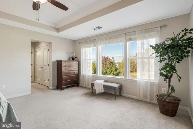 $899,000 | 12080 Sunflower Field Place, Lovettsville, VA 20180