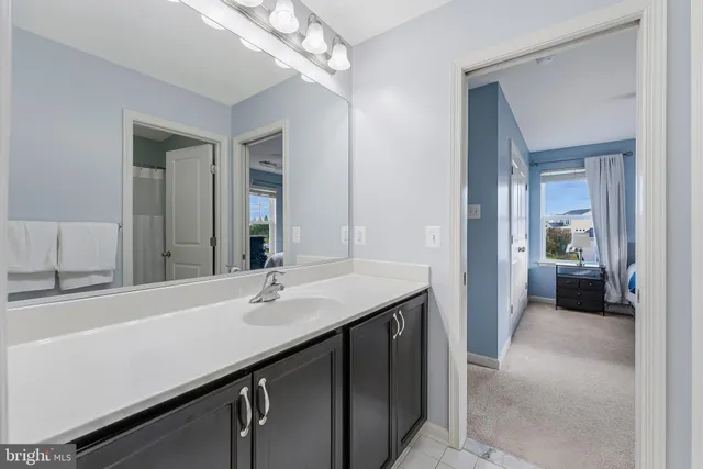 $899,000 | 12080 Sunflower Field Place, Lovettsville, VA 20180