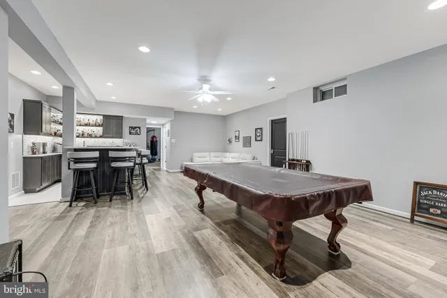 $899,000 | 12080 Sunflower Field Place, Lovettsville, VA 20180