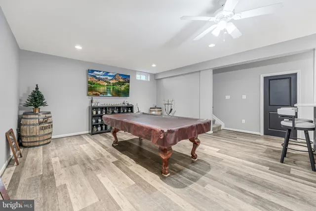 $899,000 | 12080 Sunflower Field Place, Lovettsville, VA 20180