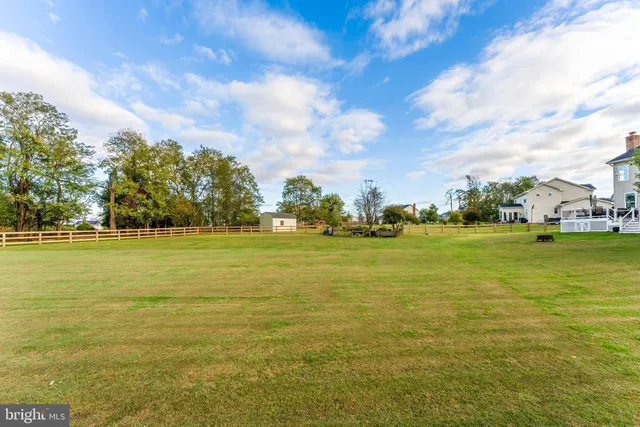 $899,000 | 12080 Sunflower Field Place, Lovettsville, VA 20180