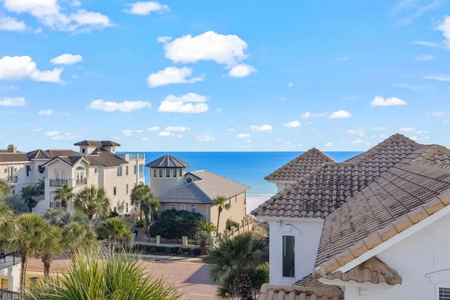 $2,395,000 | 33 Caicos Cay, Destin, FL 32541