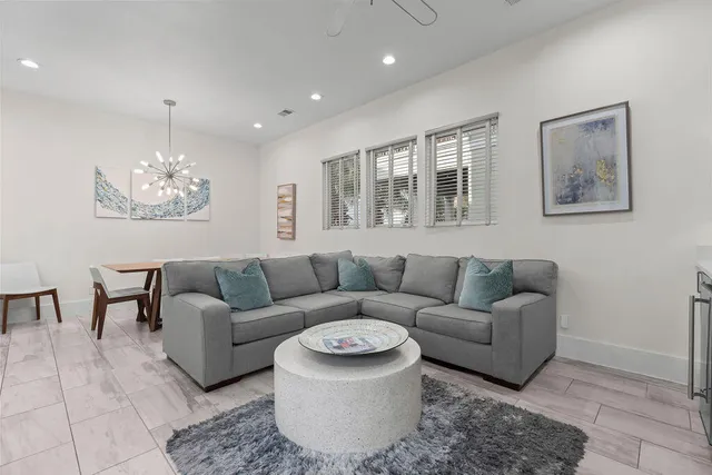 $2,395,000 | 33 Caicos Cay, Destin, FL 32541