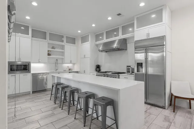 $2,395,000 | 33 Caicos Cay, Destin, FL 32541