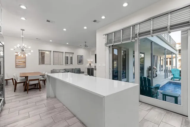 $2,395,000 | 33 Caicos Cay, Destin, FL 32541