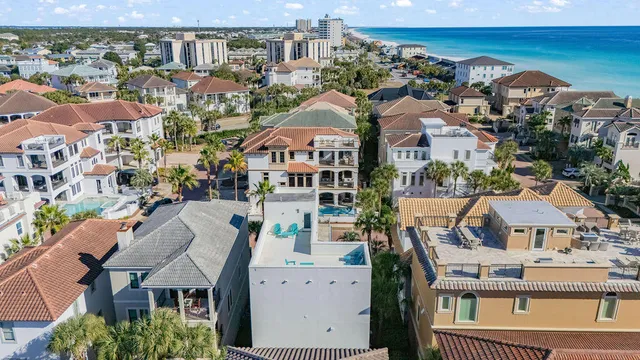 $2,395,000 | 33 Caicos Cay, Destin, FL 32541