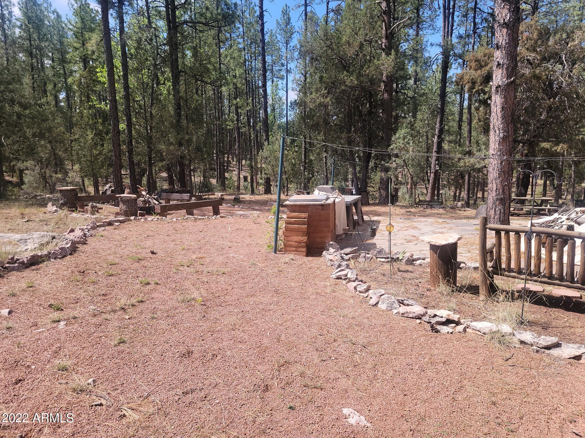 391 West Diamond Road Payson, AZ 85541 - Photo 28 of 33 a view of a backyard with a sitting area