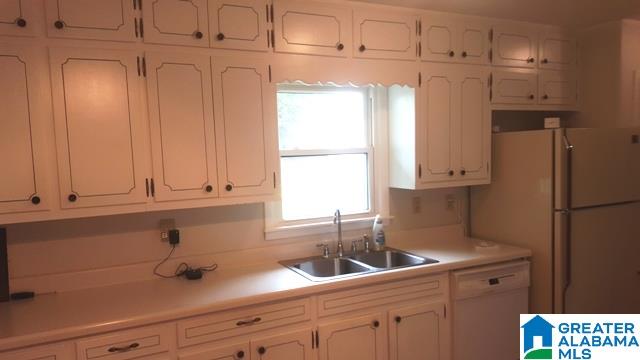 1317 Robertson Road Anniston, AL 36207 - Photo 5 of 38