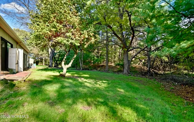 $2,200 | 210 Covered Bridge Boulevard, Unit D, Manalapan, NJ 07726