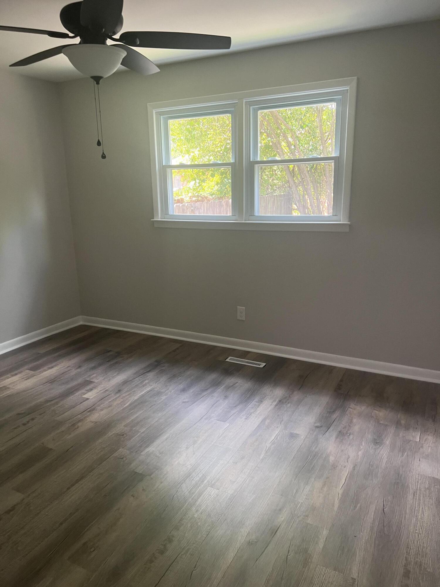 134 Woodside Road Sumter, SC 29150 - Photo 16 of 21 Primary BdRm