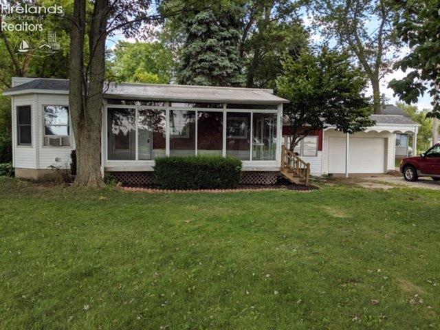5911 West Mason Road Sandusky, OH 44870 - Photo 1 of 12 Gallery Image 1