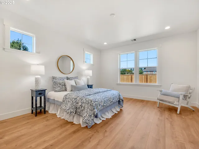 $859,500 | 1054 Picture Place, Gearhart, OR 97138