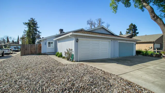 $392,000 | 115 Muir Circle, Woodland, CA 95695
