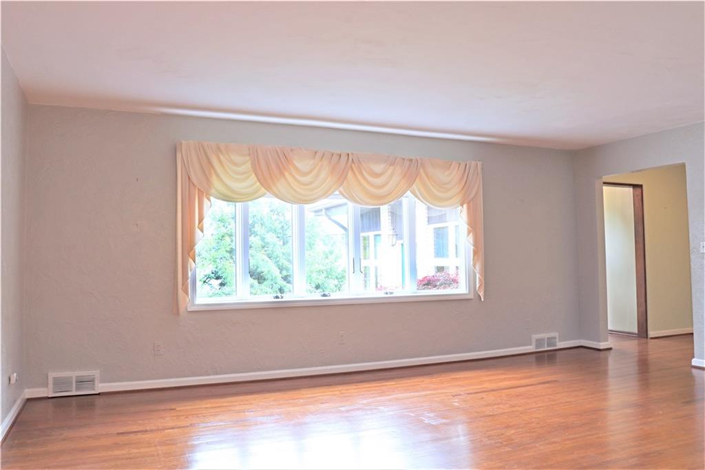 9301 Barnes Lake Road Irwin, PA 15642 - Photo 5 of 22 Gallery Image 5