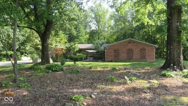 $785,000 | 6070 South 1000th Street East, Brazil, IN 47834