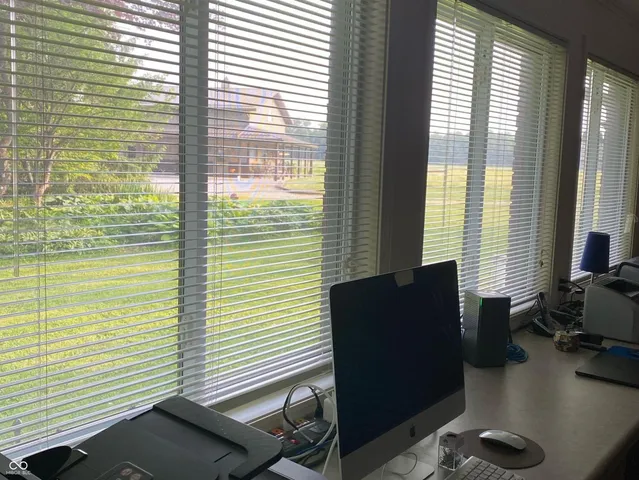 $785,000 | 6070 South 1000th Street East, Brazil, IN 47834