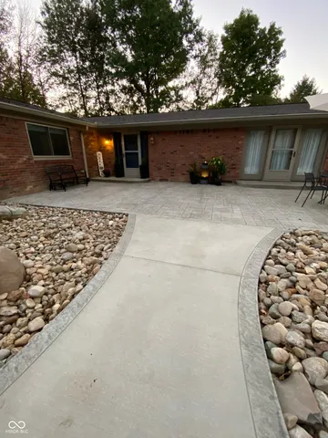 $785,000 | 6070 South 1000th Street East, Brazil, IN 47834