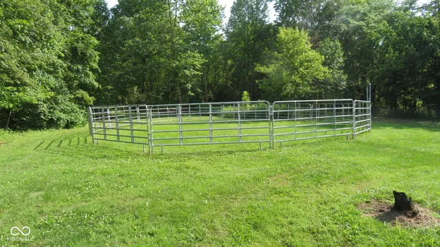 $785,000 | 6070 South 1000th Street East, Brazil, IN 47834