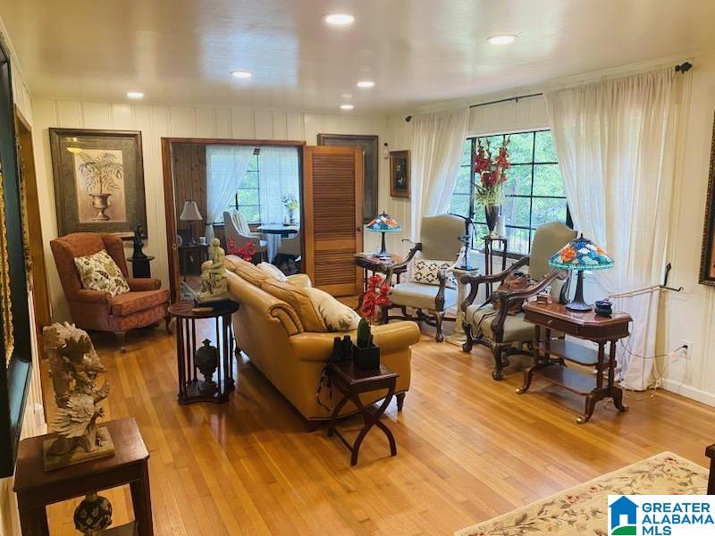 304 Sun Valley Road Birmingham, AL 35215 - Photo 5 of 13