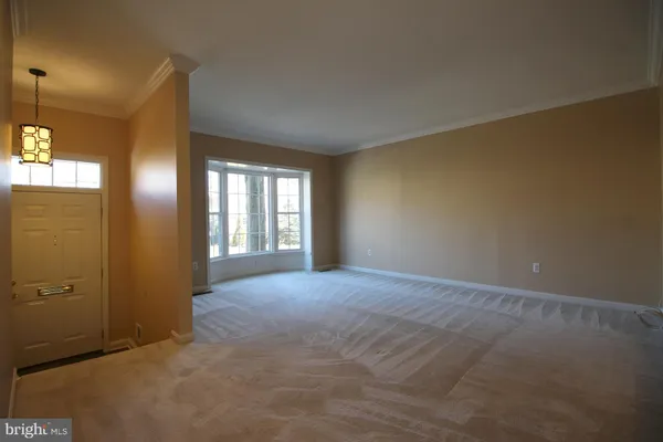 $3,495 | 3186 Cantrell Lane, Fairfax, VA 22031