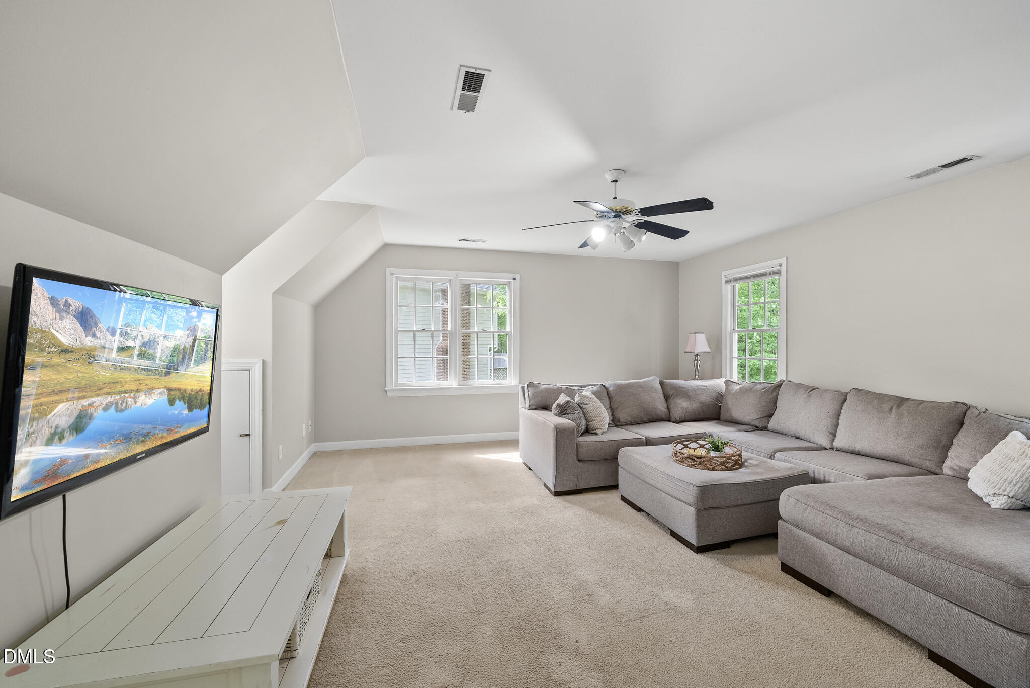 9513 Kirkhill Drive Raleigh, NC 27615 - Photo 8 of 39 03-DSC09408