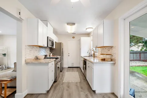 $595,000 | 2561 Pacific Street, Napa, CA 94558