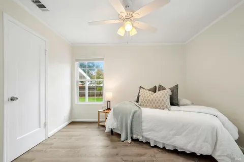 $595,000 | 2561 Pacific Street, Napa, CA 94558