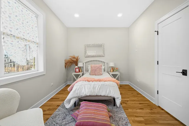 $629,000 | 5032 South Michigan Avenue, Chicago, IL 60615