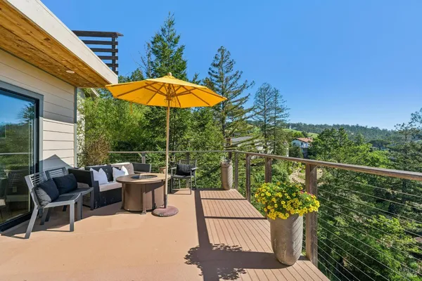$2,749,000 | 10 Elkhorn Way, San Anselmo, CA 94960