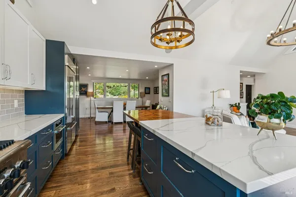 $2,595,000 | 10 Elkhorn Way, San Anselmo, CA 94960