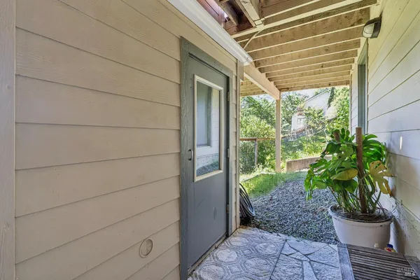 $2,595,000 | 10 Elkhorn Way, San Anselmo, CA 94960