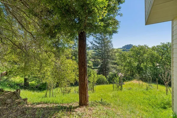 $2,595,000 | 10 Elkhorn Way, San Anselmo, CA 94960