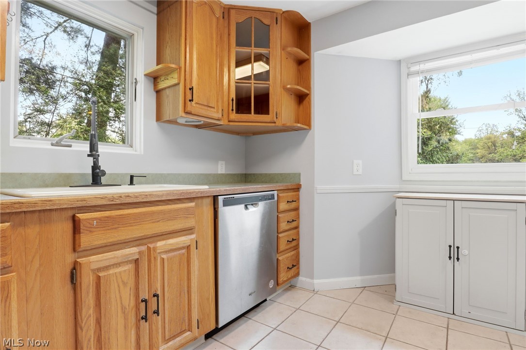 8977 Cedar Road Chesterland, OH 44026 - Photo 21 of 50 Gallery Image 21