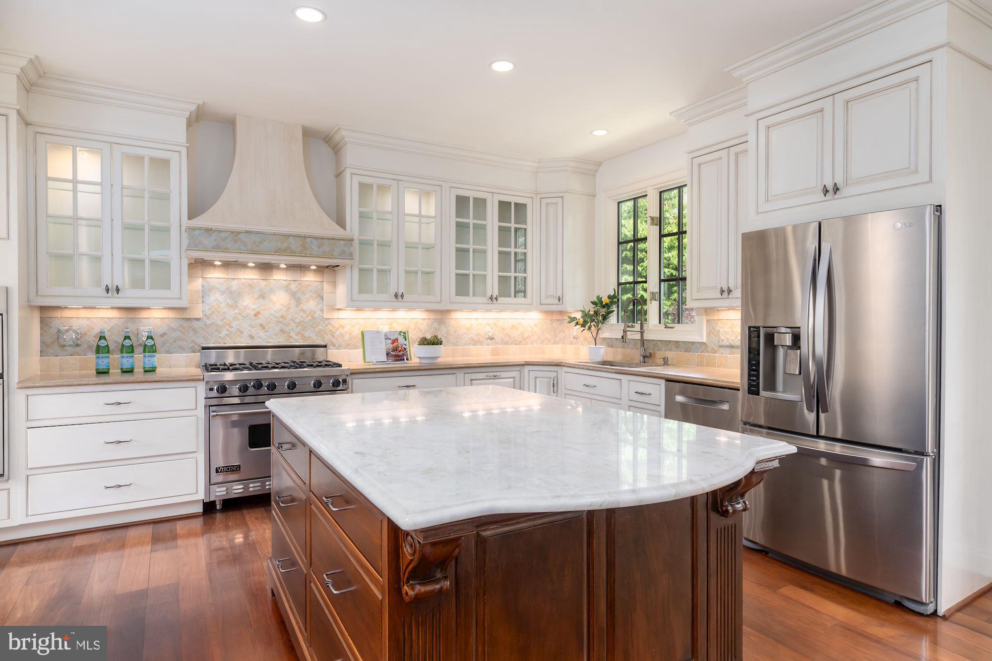 7405 Fairfax Road Bethesda, MD 20814 - Photo 12 of 21