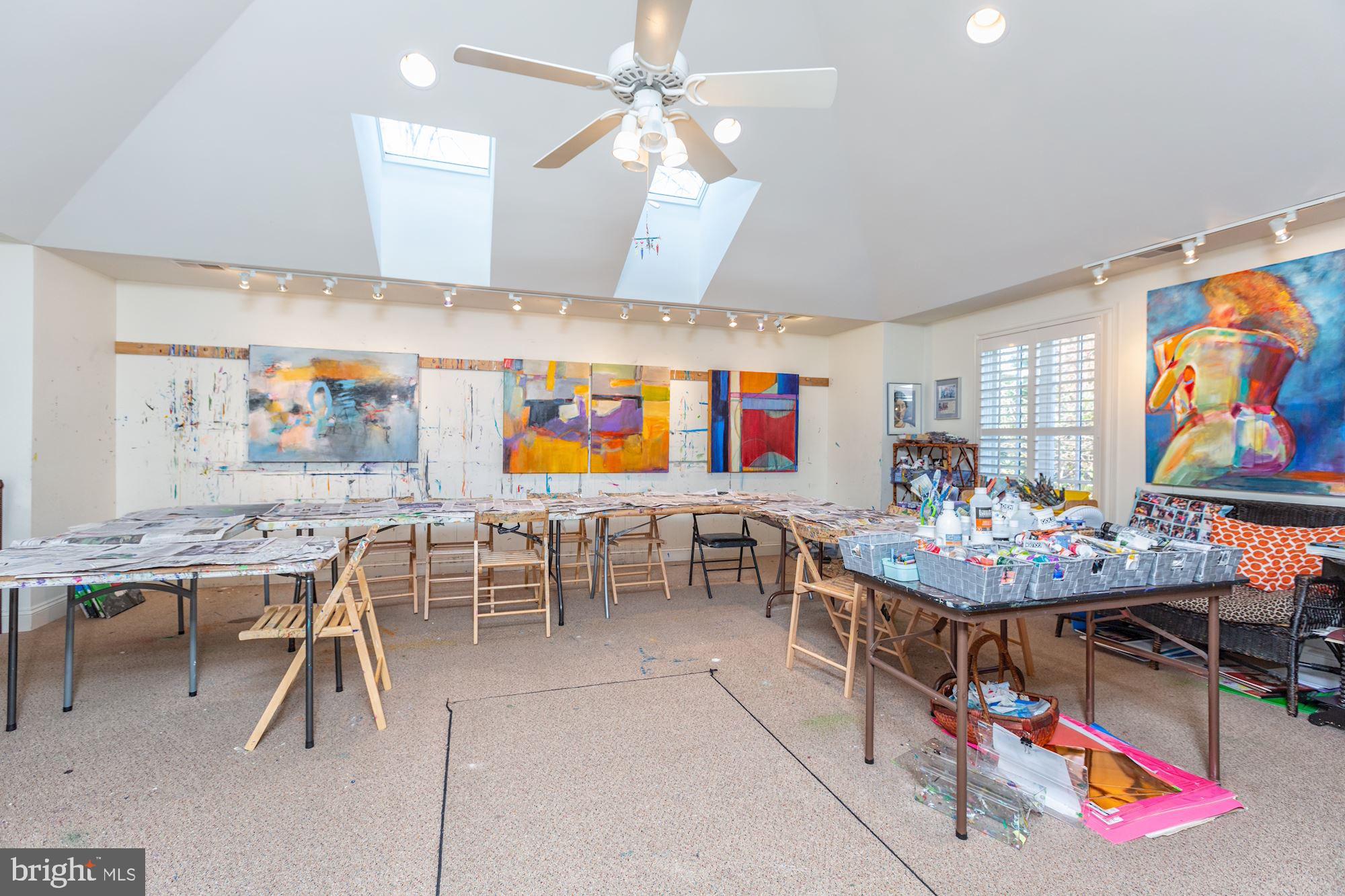 7405 Fairfax Road Bethesda, MD 20814 - Photo 19 of 21