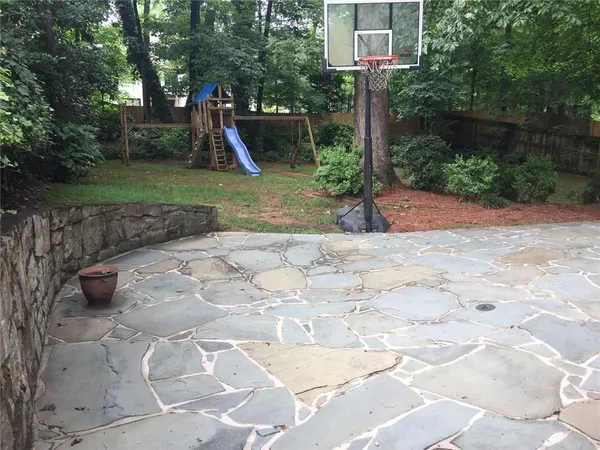 $6,000 | 274 Land O Lakes Court Northeast, Atlanta, GA 30342