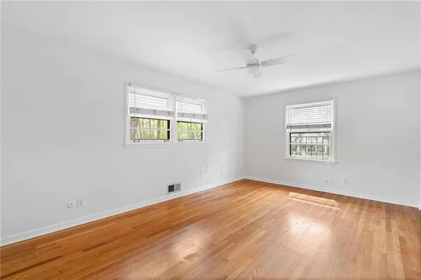 $6,000 | 274 Land O Lakes Court Northeast, Atlanta, GA 30342