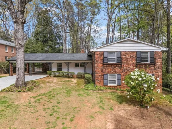 $6,000 | 274 Land O Lakes Court Northeast, Atlanta, GA 30342