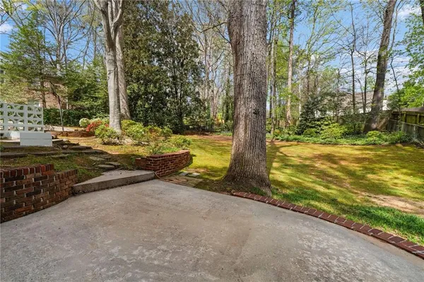 $6,000 | 274 Land O Lakes Court Northeast, Atlanta, GA 30342