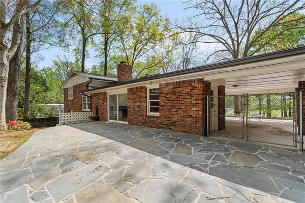 $6,000 | 274 Land O Lakes Court Northeast, Atlanta, GA 30342