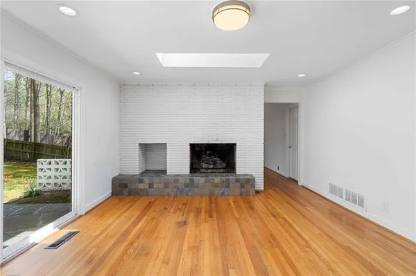 $6,000 | 274 Land O Lakes Court Northeast, Atlanta, GA 30342