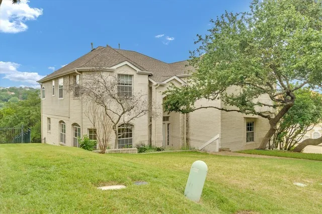 $4,750 | 5913 Mountain Villa Drive, Austin, TX 78731