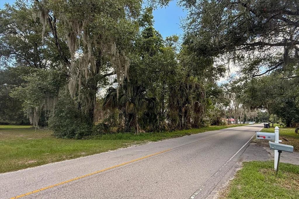 2800 Lundy Road Palatka, FL 32177 - Photo 5 of 17