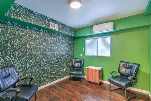 $649,900 | 211 West Atlantic Avenue, Henderson, NV 89015